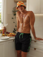 KISS & TELL MEN'S SHORT